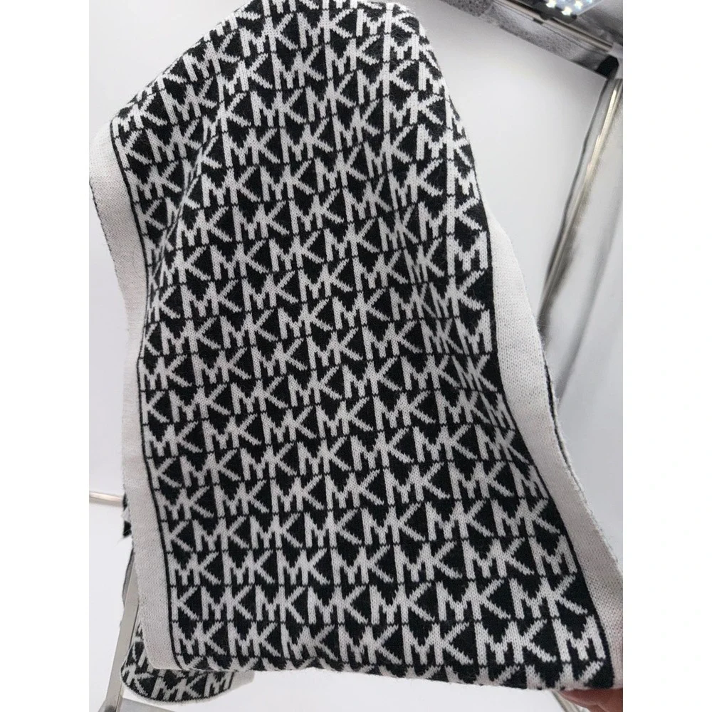 Michael Kors Black White Monogram Logo Knit Scarf MK Winter Accessory